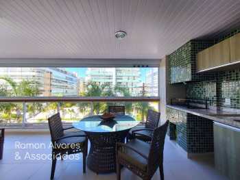 Apartamento à venda
