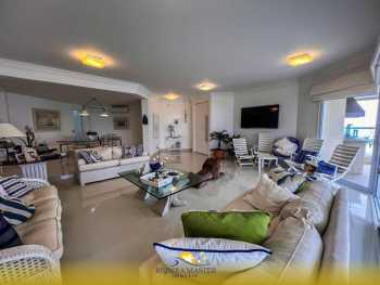 Apartamento à venda