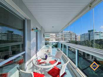 Apartamento à venda