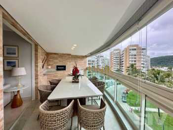 Apartamento à venda