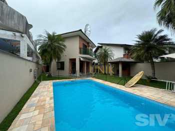 Casa à venda