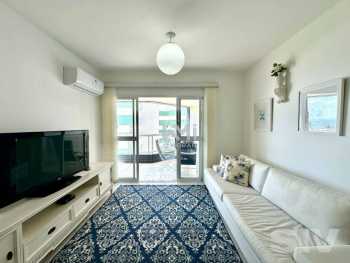 Apartamento à venda