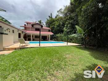 Casa à venda