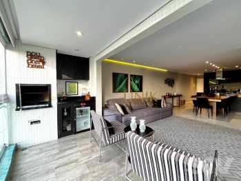 Apartamento à venda