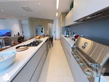 Apartamento à venda
