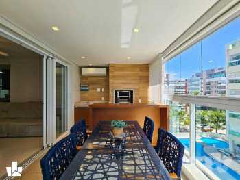 Apartamento à venda